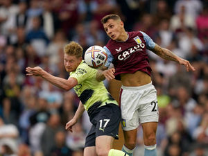 Supporting image for story: Aston Villa assessing injured Lucas Digne