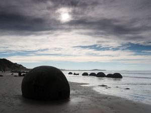 Supporting image for story: Fresh water present on Earth ‘500 million years earlier than previously thought’