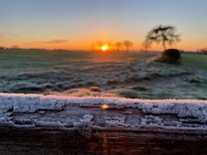 Supporting image for story: Cold weather payments triggered by Arctic blast as lows near minus 10C expected