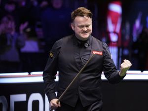 Supporting image for story: Shaun Murphy makes 147 to help seal win over Mark Allen and reach Masters final