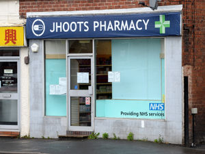 Supporting image for story: Black Country pharmacy increases paracetamol cost by 666% during coronavirus outbreak