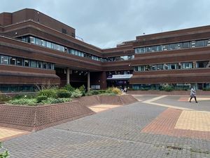 Supporting image for story: General election the smoothest ever, Wolverhampton councillors told