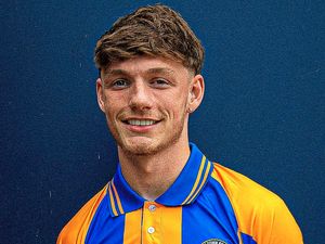 Supporting image for story: Paul Hurst discusses Shrewsbury Town's new addition Tommi O'Reilly