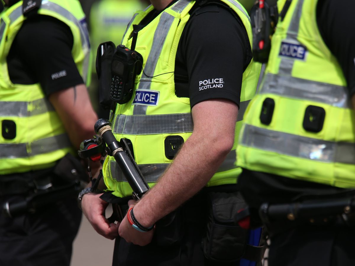 Police launch air and ground manhunt in Birmingham areas - public told to be vigilant