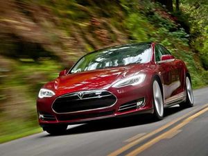 Supporting image for story: Tesla Model S road test: Perfect package in executive class