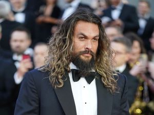Supporting image for story: Jason Momoa warns holidaymakers not to travel to Maui as it faces wildfires
