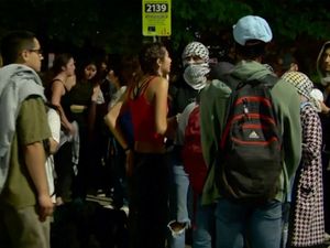 Supporting image for story: Dozens arrested as police clear pro-Palestinian encampment at US university