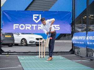 Prime minster steps up to the wicket