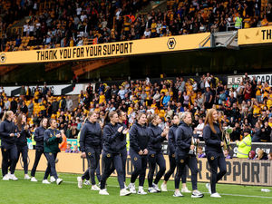 Supporting image for story: Matt Hobbs: Pack out Molineux for Wolves Women