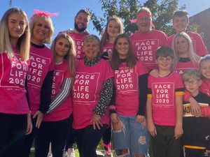 Supporting image for story: Shrewsbury family of ill woman pull together for 10k charity walk