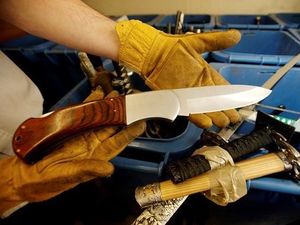 Supporting image for story: Shops under fire for selling knives to boys