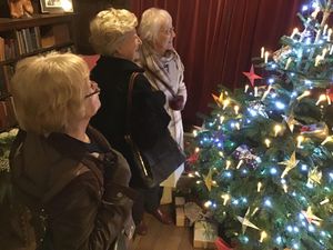 Wellington Evening TG members visit Wightwick Manor