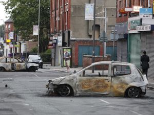 Supporting image for story: Starmer says rioters ‘exploited broken prisons system’