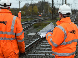 Supporting image for story: POLL: Should Network Rail share control of the tracks with train companies?