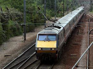 Supporting image for story: Motorists face delays as busy rail bridge closes