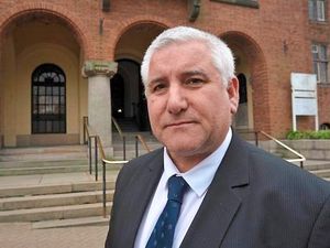 Supporting image for story: Dudley Council leader unapologetic after criticism of police chief ruled disrespectful