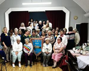 The monthly meeting of  Howey Women's Institute, welcomed a group from Illinois