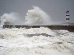 Supporting image for story: Hurricane Erin could bring wet weather to UK in coming days, Met Office says