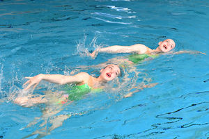 Olivia Baker and Robyn Swatman.(Photo: John Rowley)