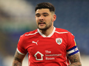 Supporting image for story: Alex Mowatt closing in on West Brom switch