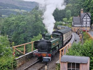 Supporting image for story: Classic transport weekend returns to Llangollen and promises to be better than ever before...