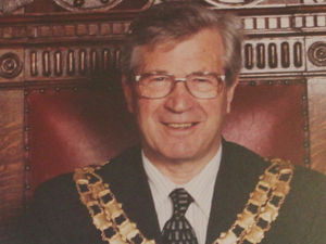 Supporting image for story: Tributes paid to former Lichfield councillor