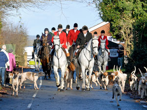 Supporting image for story: Traditional Boxing Day Hunt takes place in Shropshire after event elsewhere is cancelled