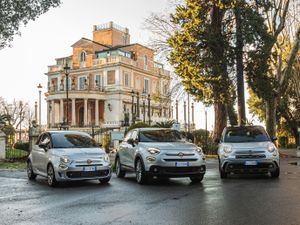 Supporting image for story: Fiat outlines updates for the 500, 500X and 500L