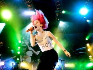 Supporting image for story: Give me (Para) More More More