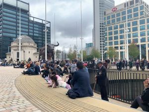 Supporting image for story: Crowds gather in Birmingham to watch emotional occasion of Queen's state funeral