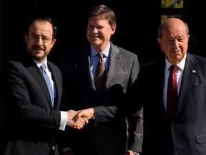 Supporting image for story: Leaders in ethnically divided Cyprus fail to reach deal on new crossing points