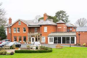 Isle Court Nursing Home in Bicton, Shrewsbury