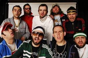 Supporting image for story: Goldie Lookin' Chain - 'Like a UFO in the water...'