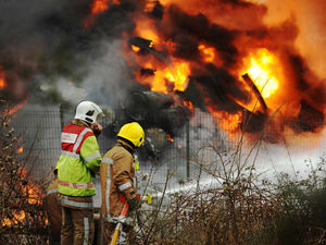 Supporting image for story: IN VIDEO and PICTURES: Major fire breaks out on Stafford industrial estate