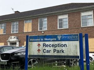 Supporting image for story: New plans to demolish old Bridgnorth council HQ for housing