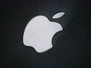 Supporting image for story: Siri ‘lets slip date of next Apple event’