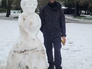 Supporting image for story: Reader pictures: Solo snowman adventure at West Park