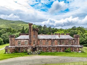 Supporting image for story: Historic castle put up for sale for £750,000 after islands back plan