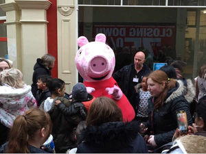 Supporting image for story: Peppa and farmyard friends cheer children in Walsall