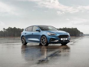 Supporting image for story: Looking back through the history of the Ford Focus ST