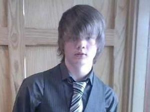 Supporting image for story: Teenager dies after collision with car