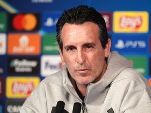 Unai Emery at a press conference
