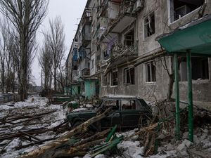 Supporting image for story: Ukraine’s military to pull out of Vuhledar after two years of intense fighting