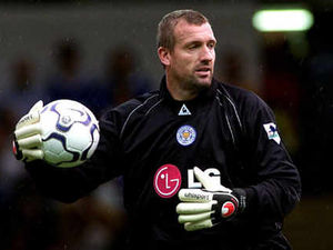 Supporting image for story: Flowers in the race for Harriers job