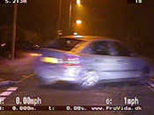 Supporting image for story: Dramatic police pursuit captured on camera