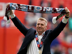 Supporting image for story: Dean Smith: The emotion came over me at the sight of my family after Aston Villa promotion
