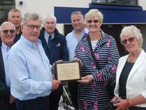 Supporting image for story: Plaque unveiled in memory of Newtown man who left £300,000 to lifeboat crew