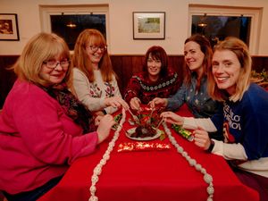 Supporting image for story: "I wouldn't take that out of my fridge": The pies guys test festive favourite foods