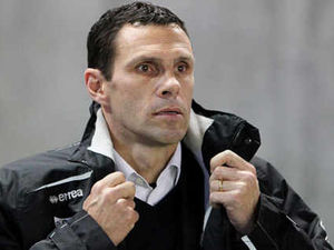 Supporting image for story: Gus Poyet reveals Wolves approach was rejected