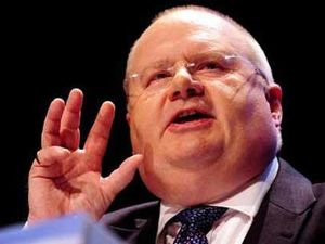 Supporting image for story: Minister to decide on site for travellers